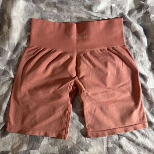 NVGTN Contour Shorts